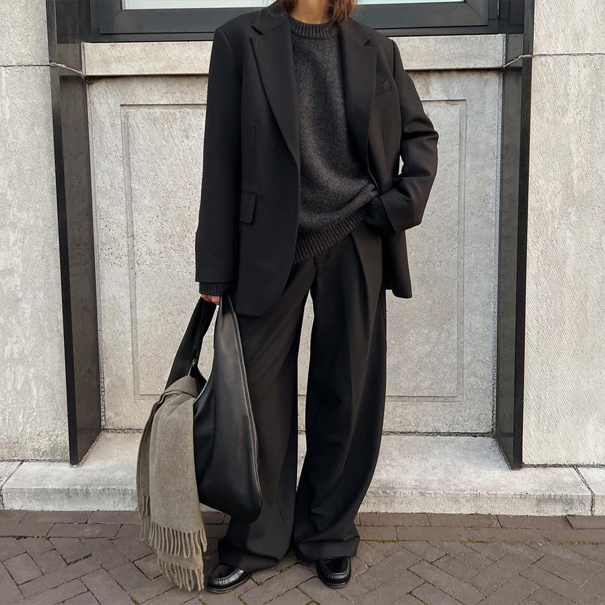 classic-jumpers-303315-1666962239888-square